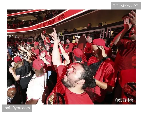 亚特兰大梦想队举办“复古之夜”季前活动，致敬联盟早期历史